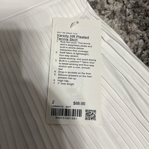 New Lululemon Tennis Skirt - Picture 2 of 2